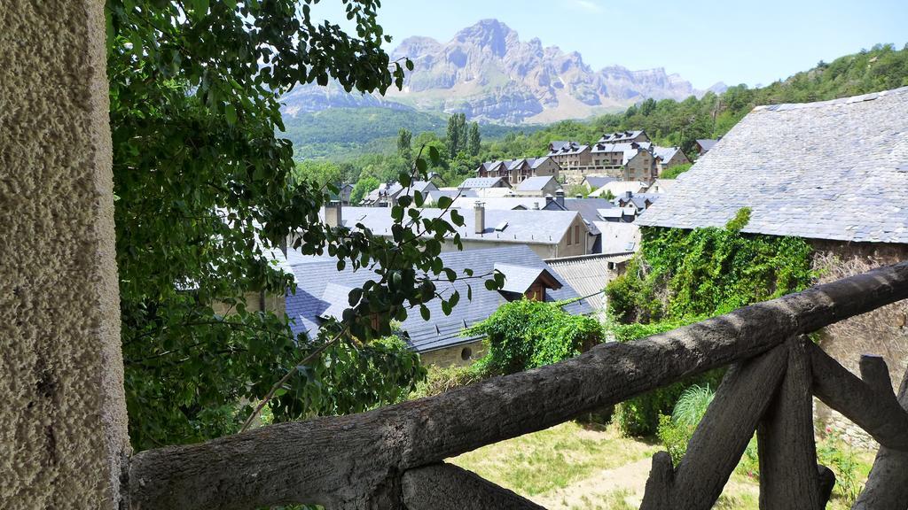 Hotel Mariana Tramacastilla de Tena Eksteriør bilde